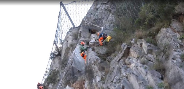 Eργα βραχοπροστασίας στην κοιλάδα των Τεμπών 